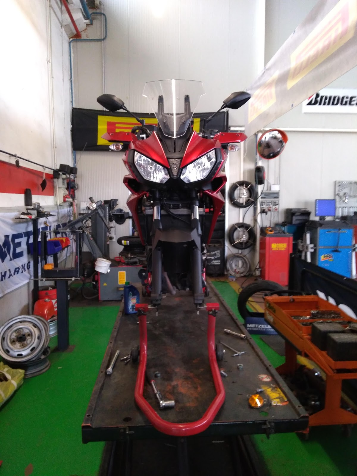 EFFE GOMME gommista, meccanico, centro revisione. - 6